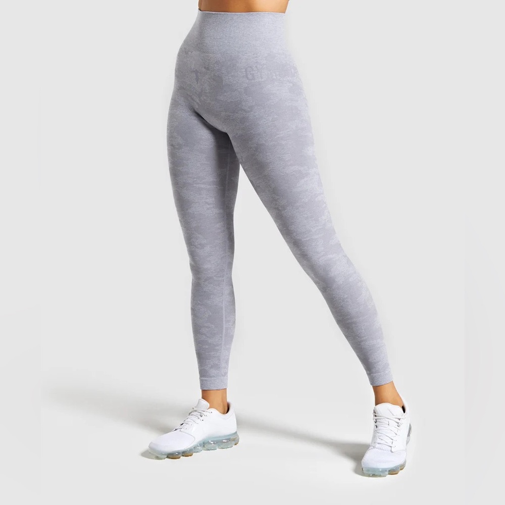 Gymshark Camo Seamless Leggings in Lilac Gray size Small